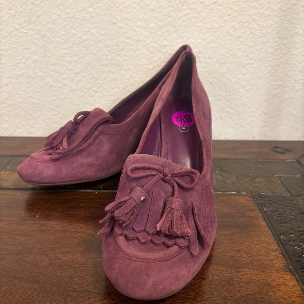 Coach Terri Purple Suede Slip On Tasseled Kiltie Wedge Heel Shoes Women Sz 8.5